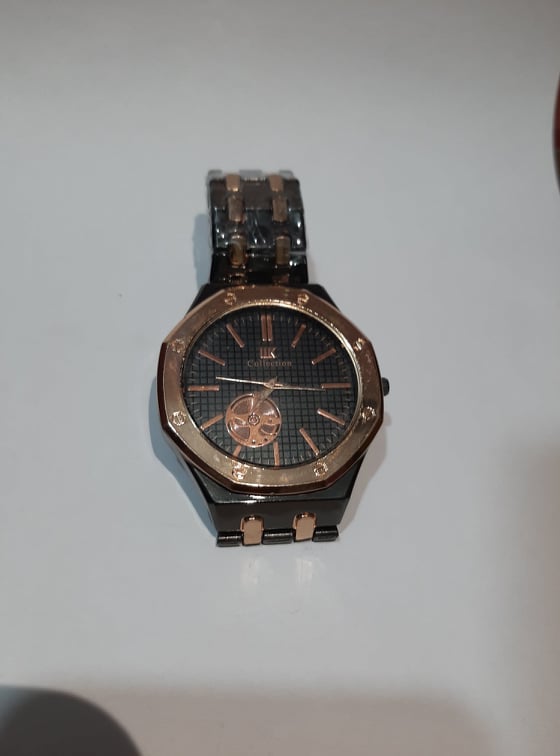 IIK Collection Luxury Water Resistant 3 Hands Mens Two Tone Color Quartz Gold Man Watch. 