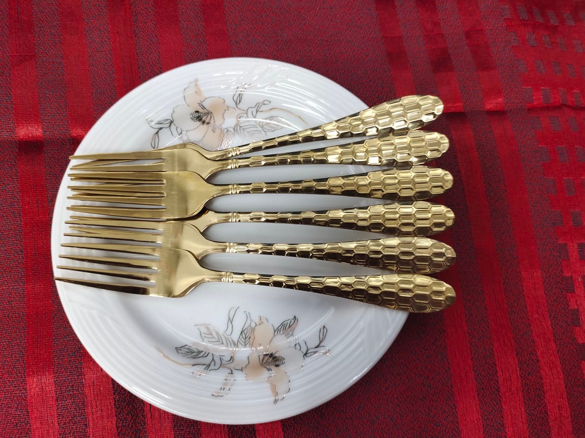 3 D Golden Fork Spoon Set 6 Pcs. Stainless Steel Tea Spoons With Gold Titanium Plating. - Chopsticks. 