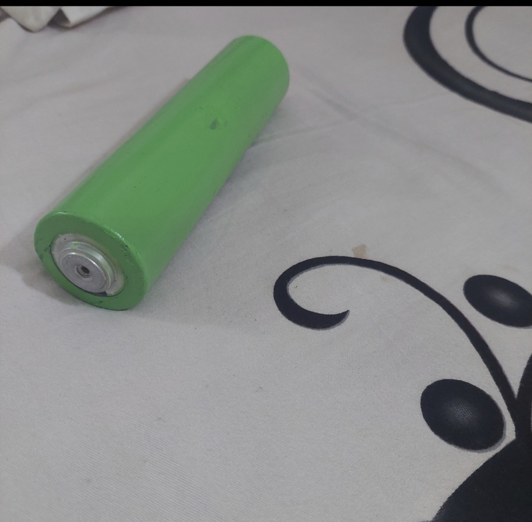 LITHIUm phosphate  BATTERY FOR E BIKE 3.2v. 