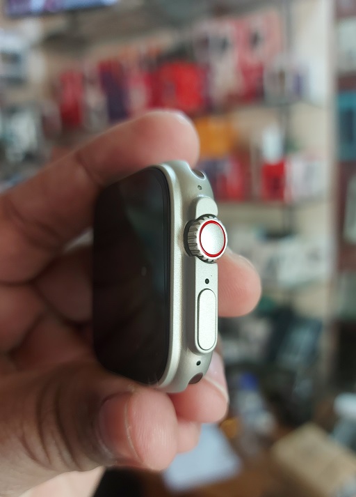 T800 Ultra Smartwatch Calling Option Wireless Charger. 