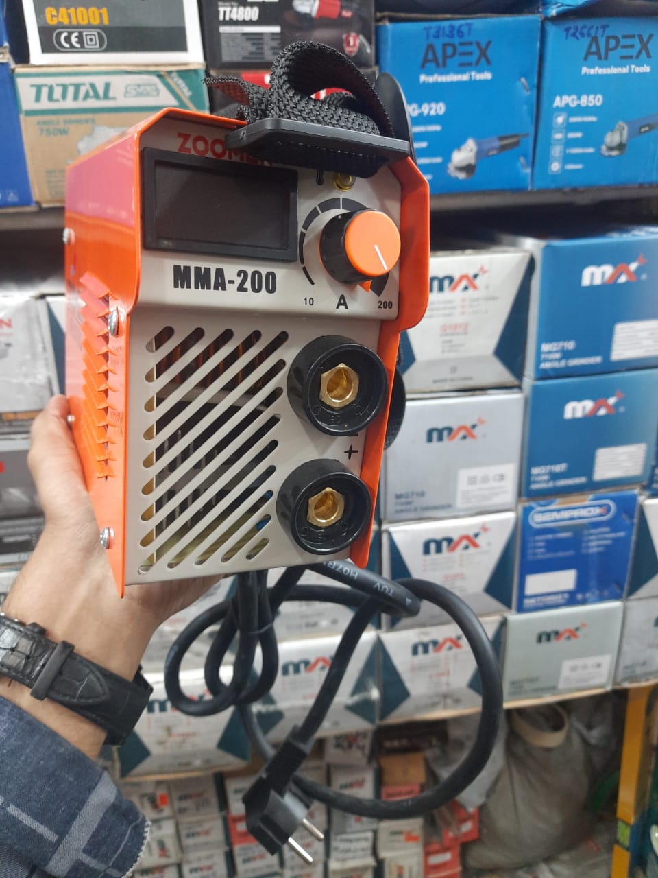 Arc-200 Single Phase Compact Portable Small Inverter Welding machine. 