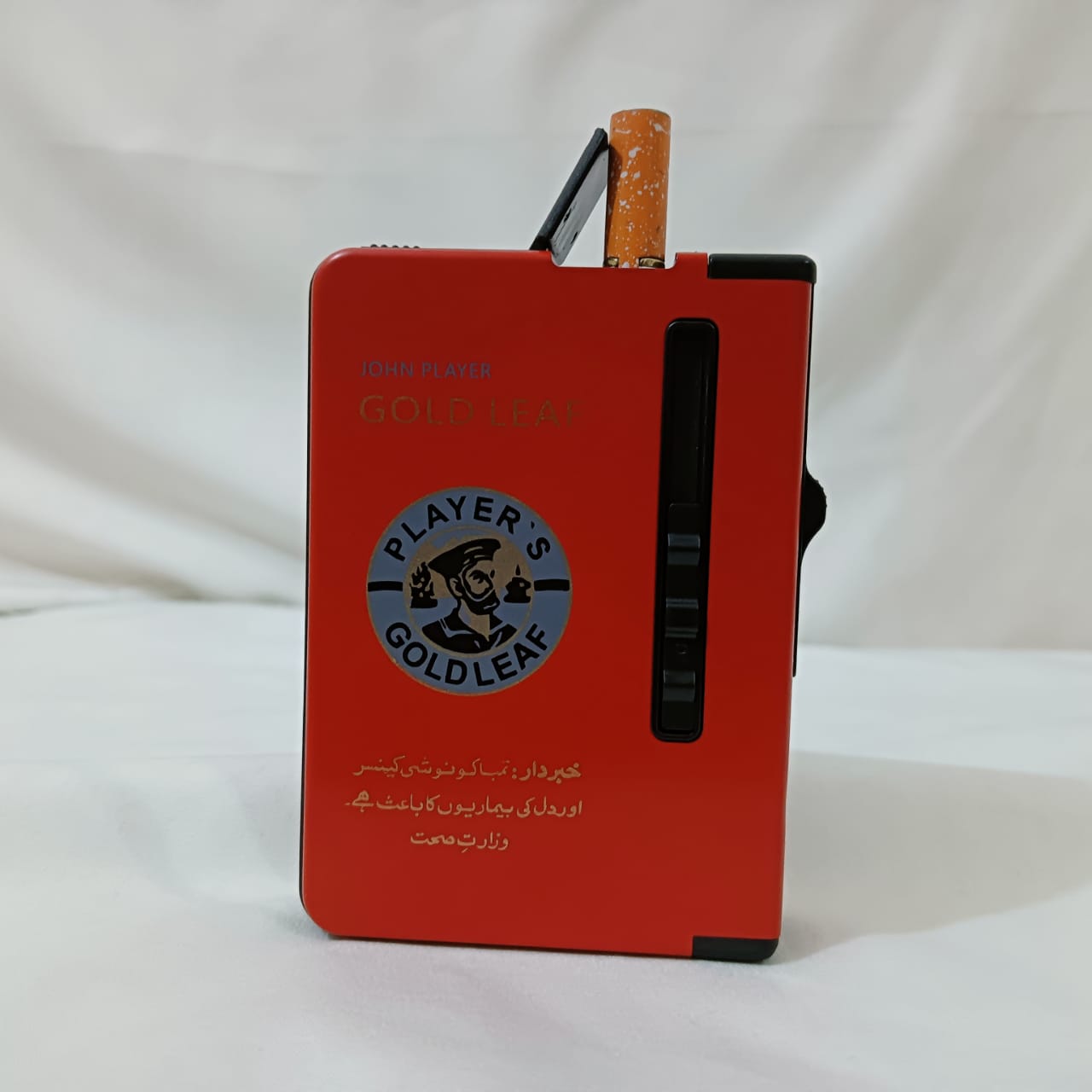 Gas Lighter Inside With Automatic Cigarate Storage Box Case Red. 