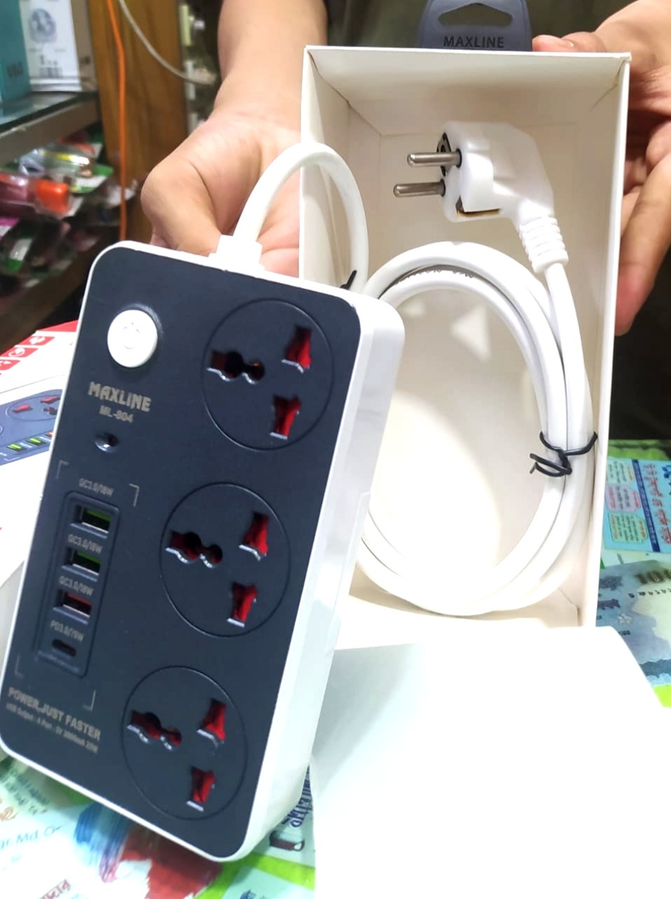 Maxline ML-804, 3 Socket & 4 USB With Lightning Port Fast Charging PD20W QC3.0 Multiplug Power Strip USB-C Output: 20W max (PD3.0). 