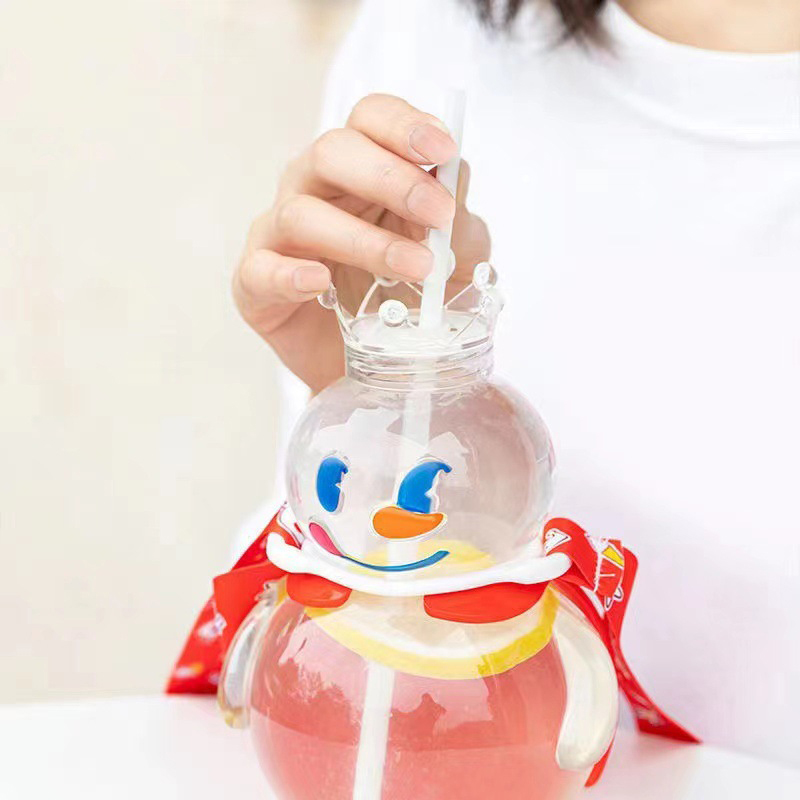 Tumbler Snowman Drinking Milky Tea Cup With Straw 700ML Cute Water Bottle BPA Free With Crown Cover-Cola Kids. 
