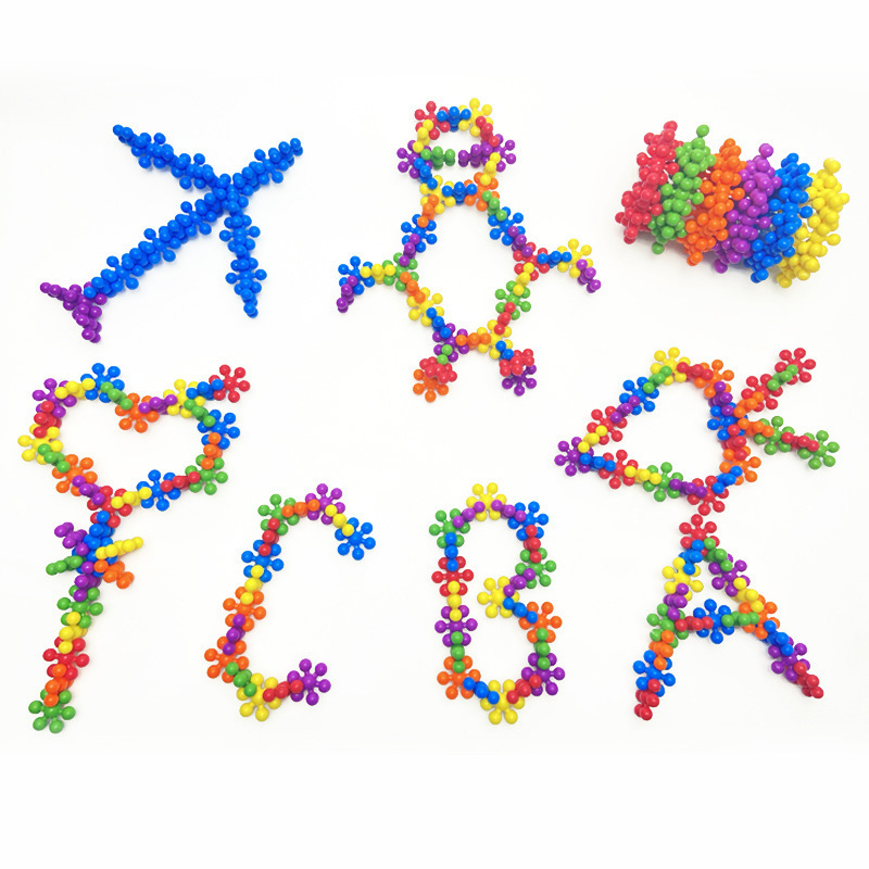 Cross-border 3D three-dimensional plum blossom building blocks puzzle fun assembly children's snowflake flakes enlightenment early education Amazon wholesale. 