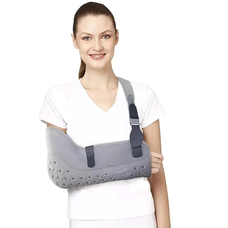 Buy Children's Arm Suspension Supporter Arm Holder Triangular Bandage Arm  Sling Arm Leader Arm Sling Blue from Japan - Buy authentic Plus exclusive  items from Japan | ZenPlus