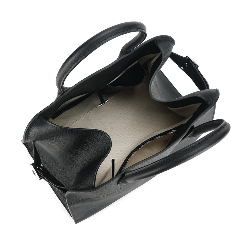 Women's handbag: the new Margaux15 cowhide large-capacity commuter tote bag Dong Jie with the same style. 