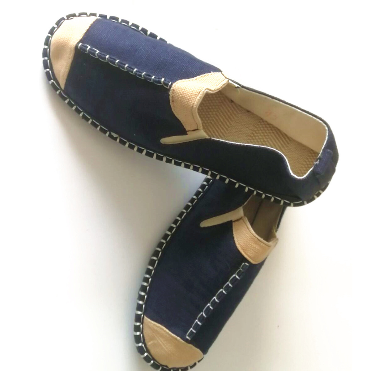 Chinese Style Taoist Shoes Embroidered Cotton and Linen Men's Shoes Rubber Sole Retro Chinese Style Linen Shoes Slip-on Lazy Shoes Cotton and Linen Cloth Shoes. 