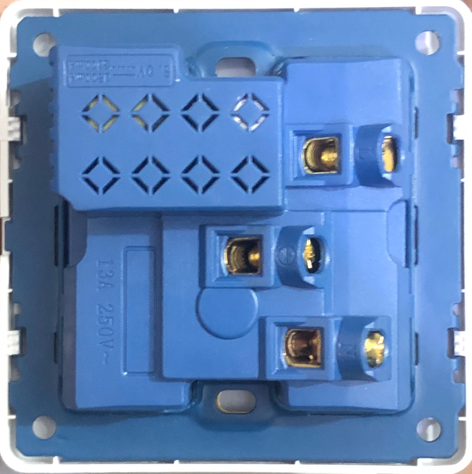 VGTEC - 3 Pin 2 USB socket / USB Socket  (Regular series). 