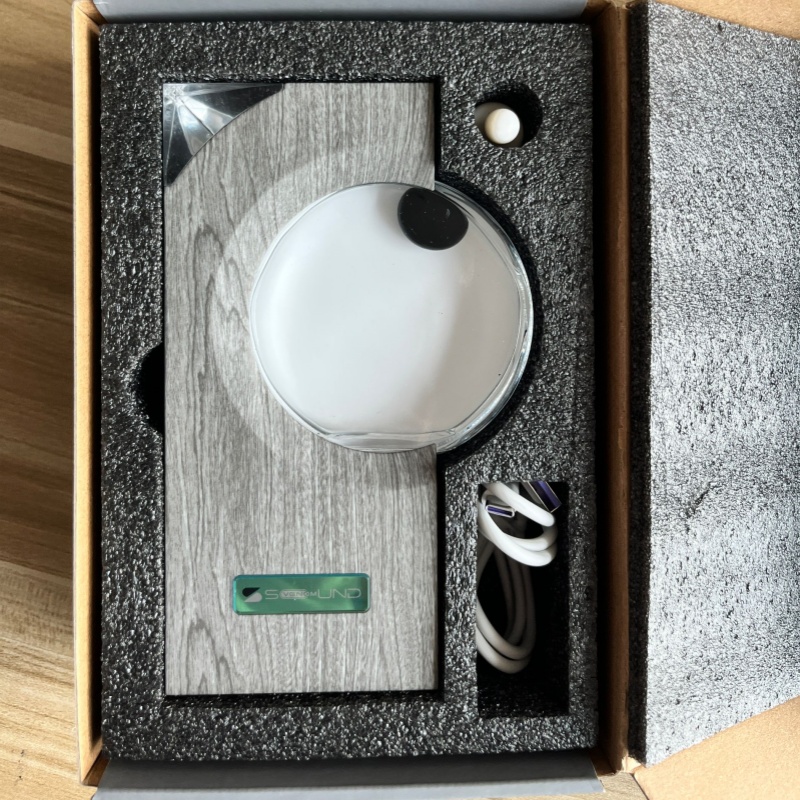 Venom Music Rhythm Light Wood Magnetic Fluid Pickup Desktop Speaker Partner Music Pickup Creative Ornaments Decompression Toy. 