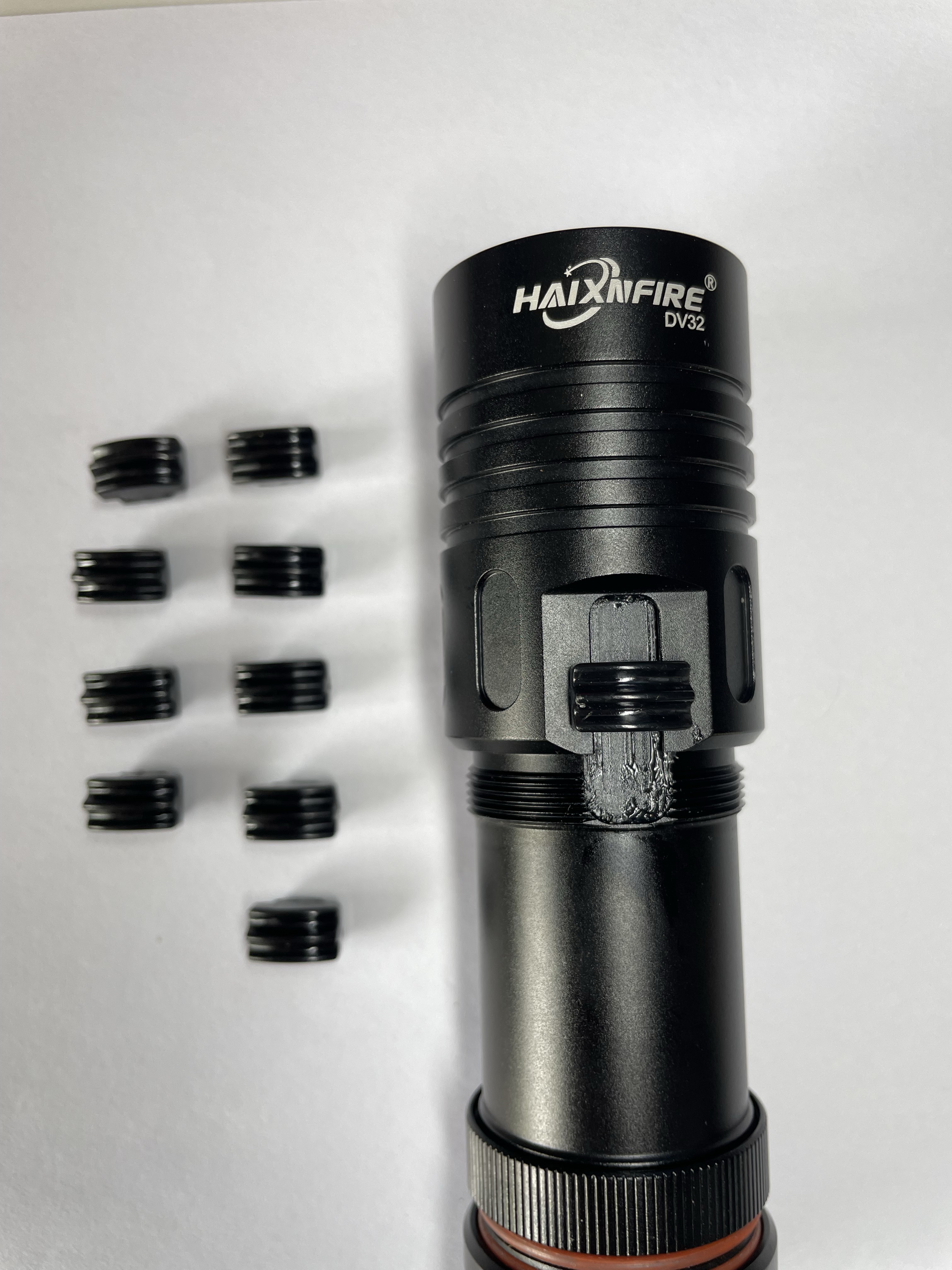 Haixnfire diving flashlight switch DV30 DV32 magnetic switching flashlight push -pull -down switch. 