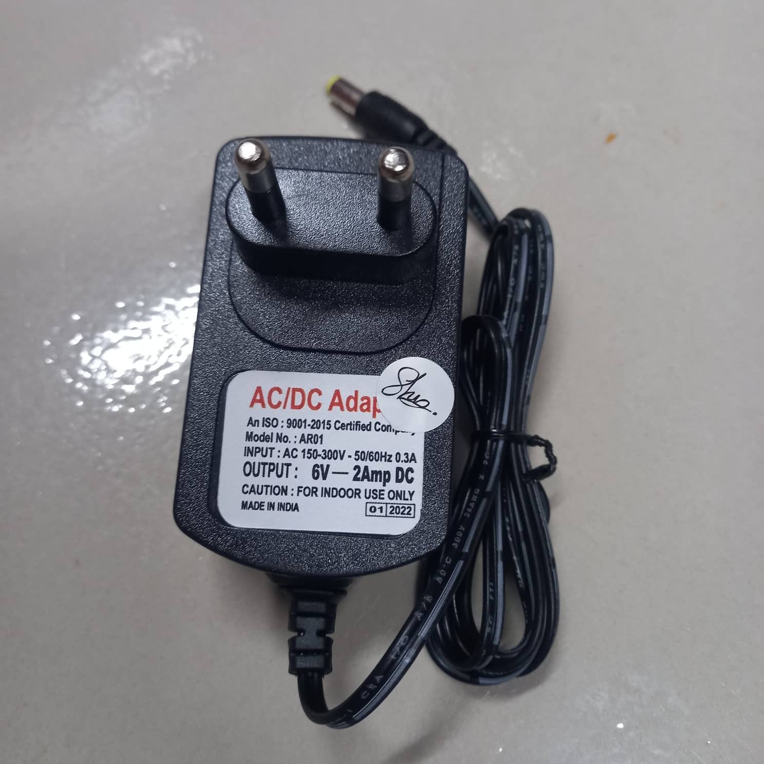6V 2A WHITE/BLACK AC 220V To DC 6V 2A Power Supply Adapters Chargers 6V 2Aamp Chargers Adaptors For Camera LED Strip Lights. 