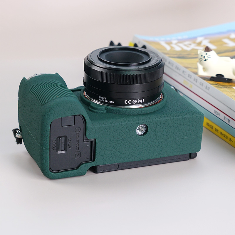 Camera Silicone Case for Sony Alpha 7C Mark II A7CR Camera Cover Full Body Case Protector Sony A7CII A7CR with glass film. 