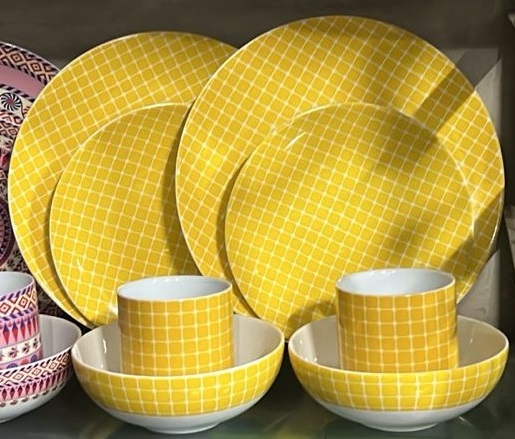 24 Pieces Ariane Dinner Set YELLOW Design