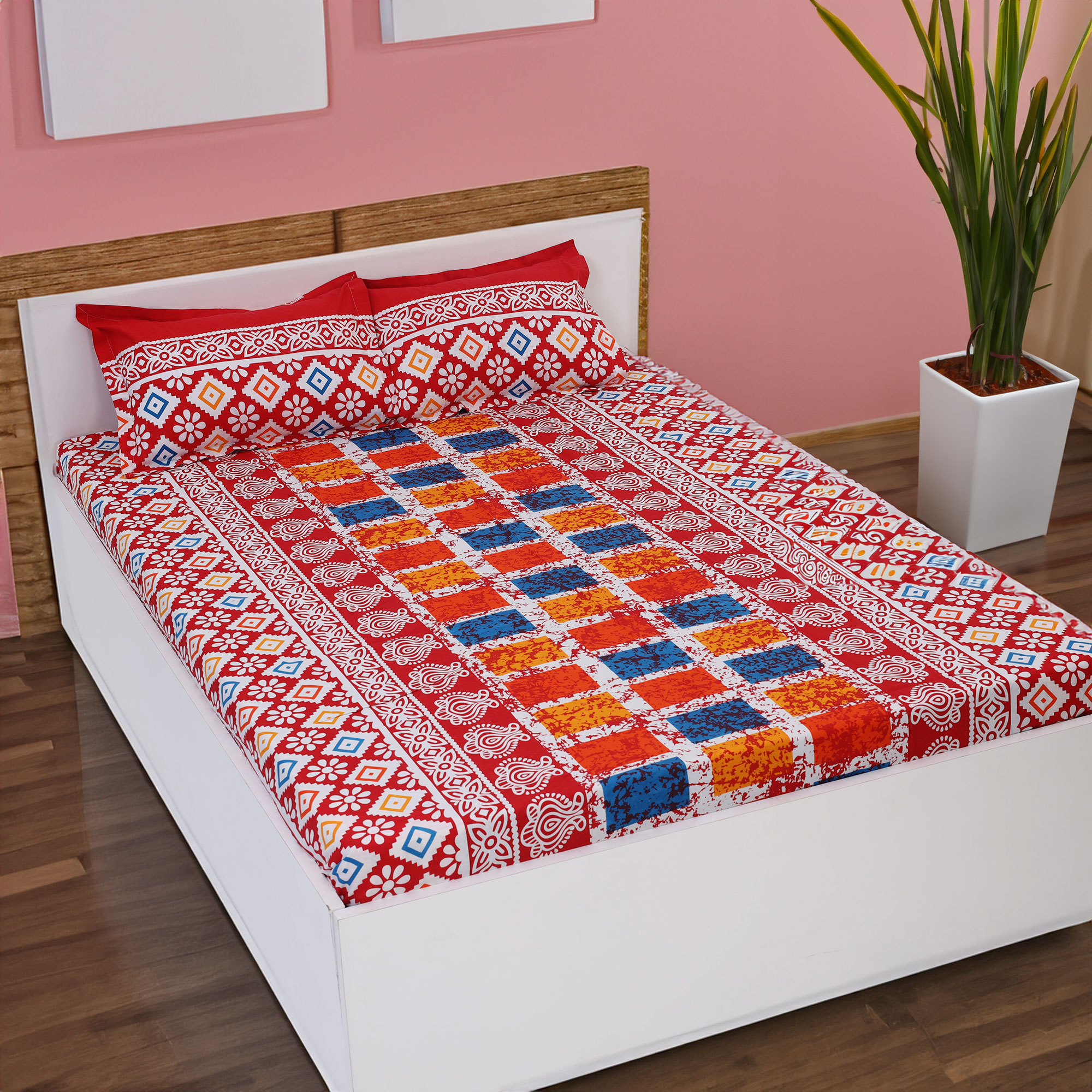 Double King Size Bedsheet Set (7.5x8.5 ft) with Pillow Covers - Cotton Multicolor Print. 