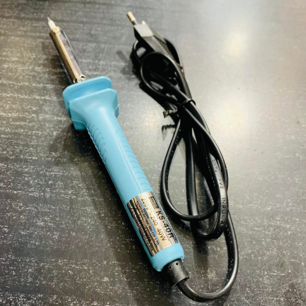 GO-OT KS-40R Soldering Iron PRECISION PROFESSIONAL Soldering Iron 40Watt 220V Tatal Iron Constant Temperature Soldering Iron. 