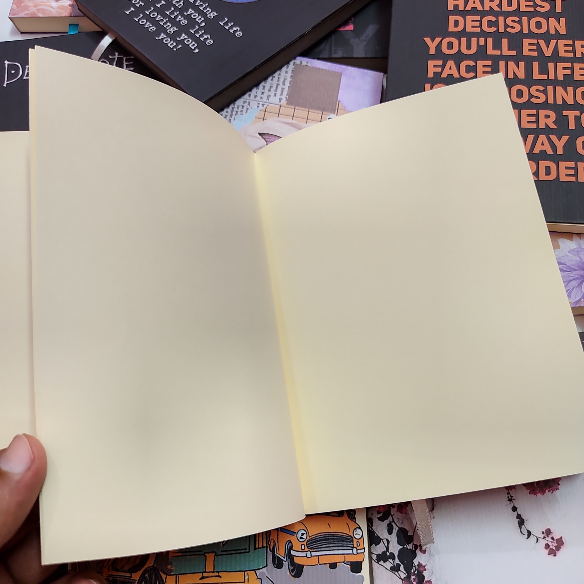The life i turned pretty - Aesthetic 200 sheet diary (vintage paper,7.5''/5.4'' size). 