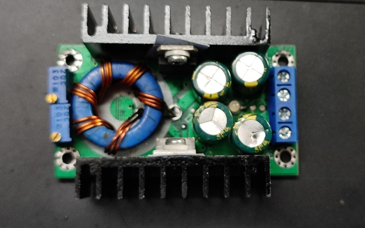 DC to DC Back Converter XL4016/ 300W 10A DC to DC Adjustable Power Module. 
