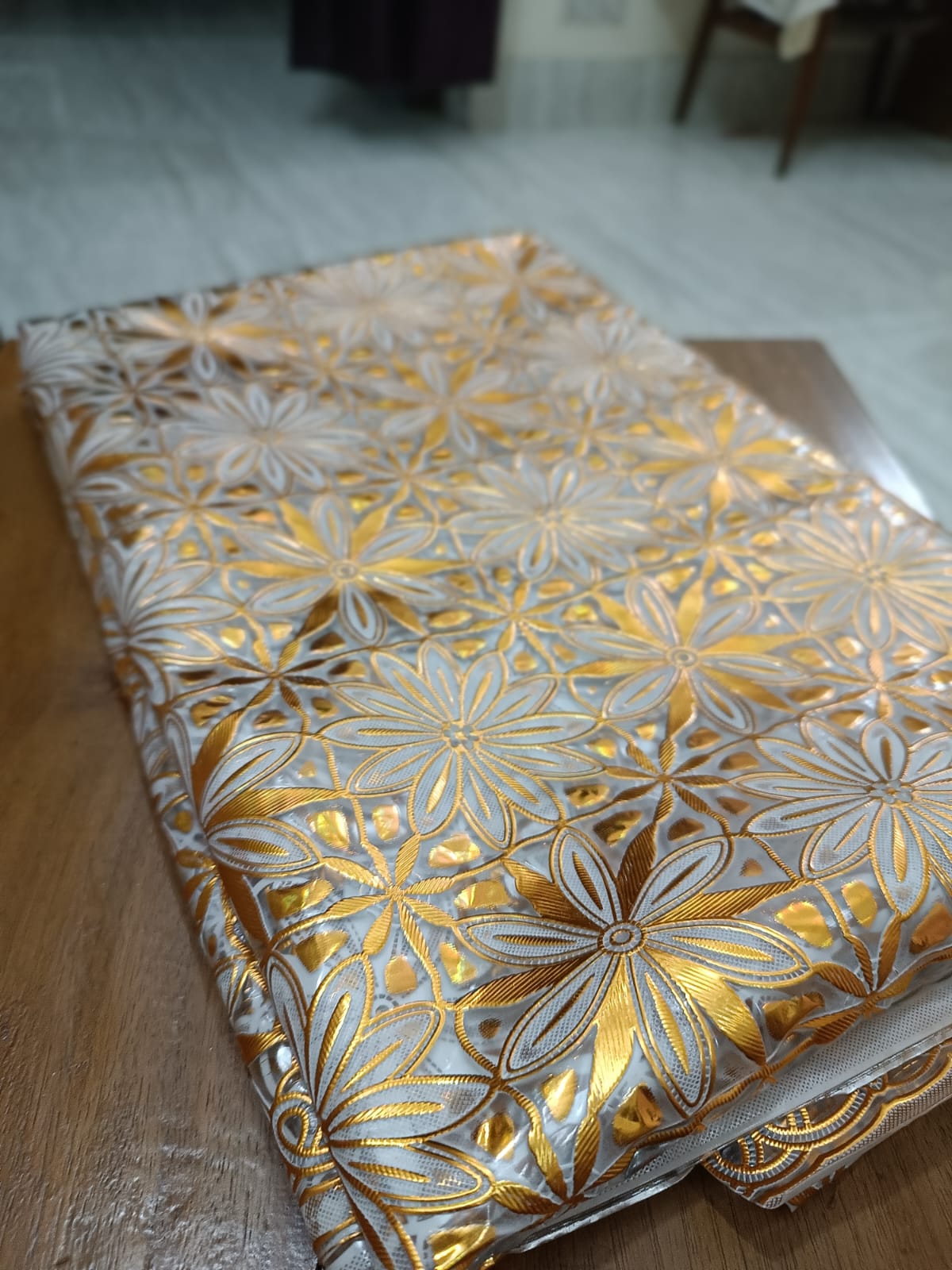 dining table cloth, 6 seatr table cloth mat- 7ft by 4.5 ft. 