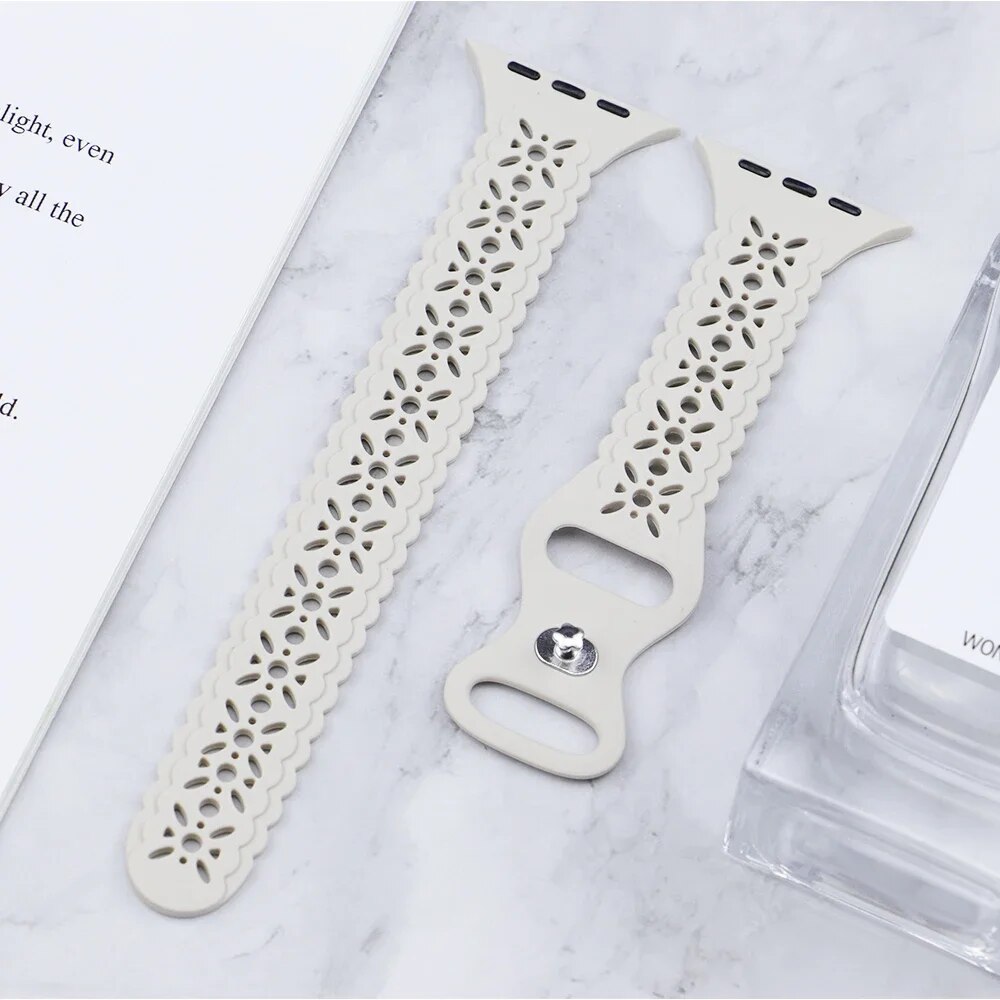Silicone Sport Strap for Apple Watch Ultra Band 49mm 45mm 44mm 42mm 41mm 40/38mm Rubber Strap Bracelet Iwatch Series 9 8 7 6 5 4 SE 3