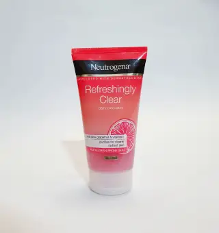 neutrogena daily exfoliator
