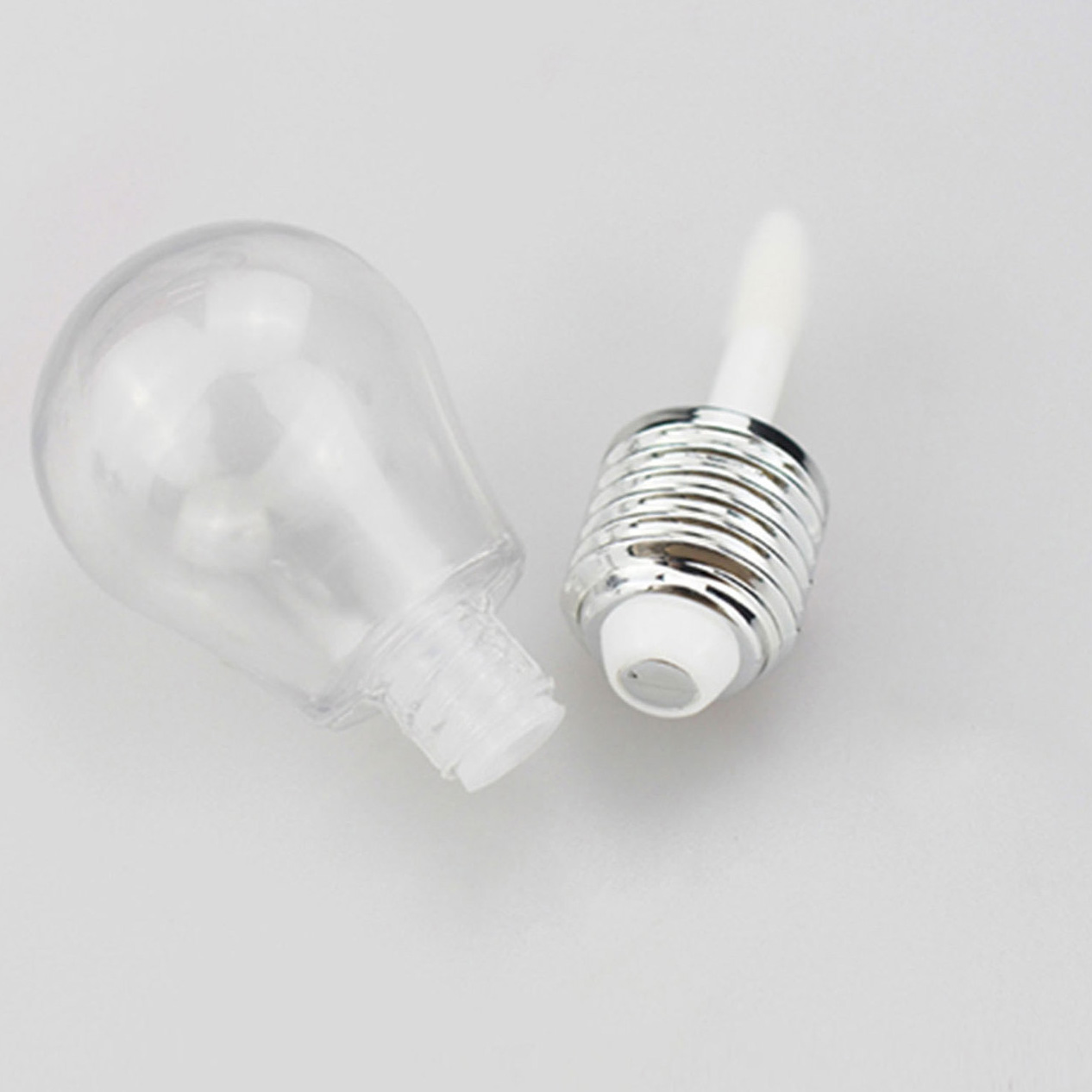 5Pcs Cute Light Bulb Shape Empty Lip Gloss Tube Clear Mini Refillable Lip Balm Bottles With Rubber Inserts. 