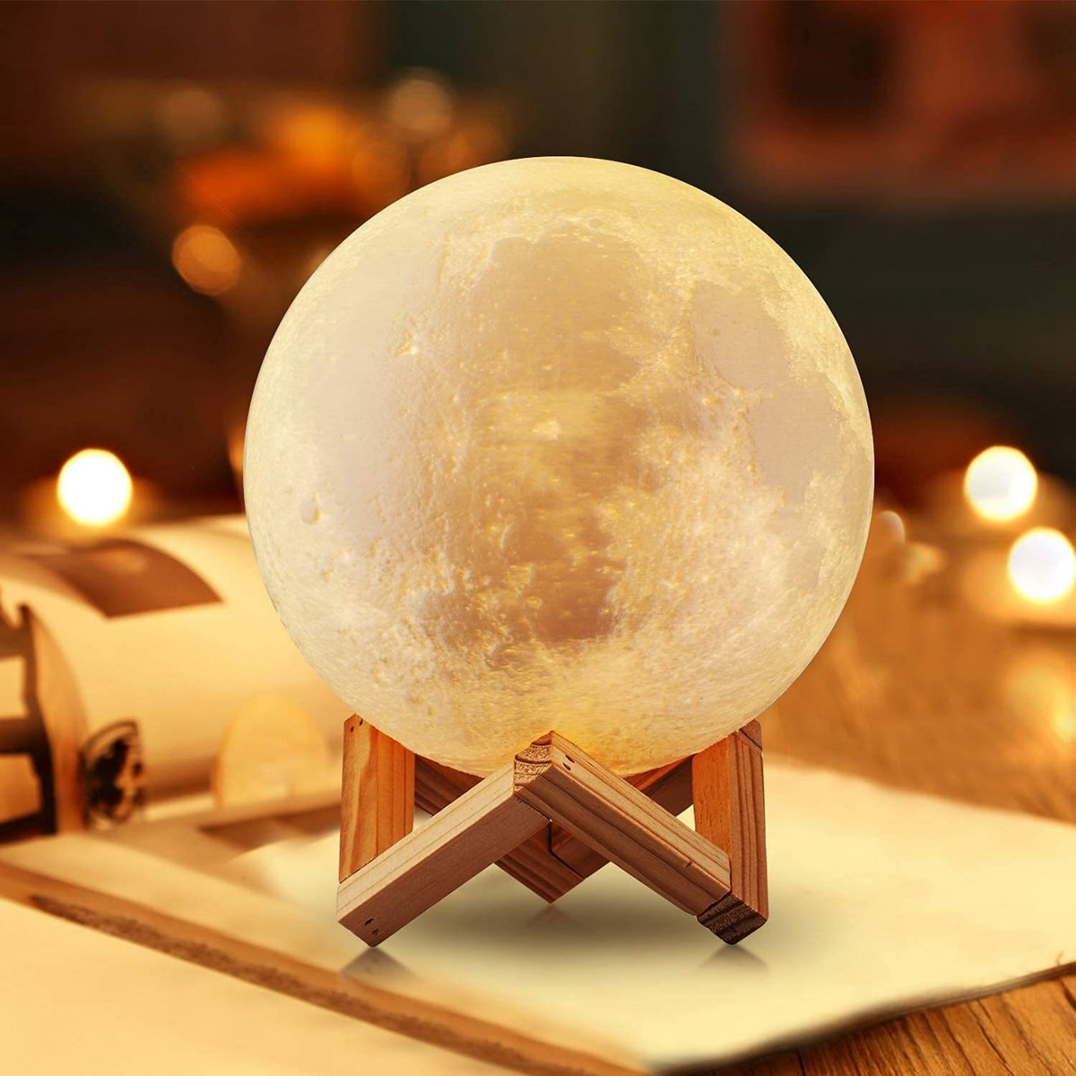 15 CM 3D Moon Lamp 16 Colors Remote & Touch Table Lamp. 