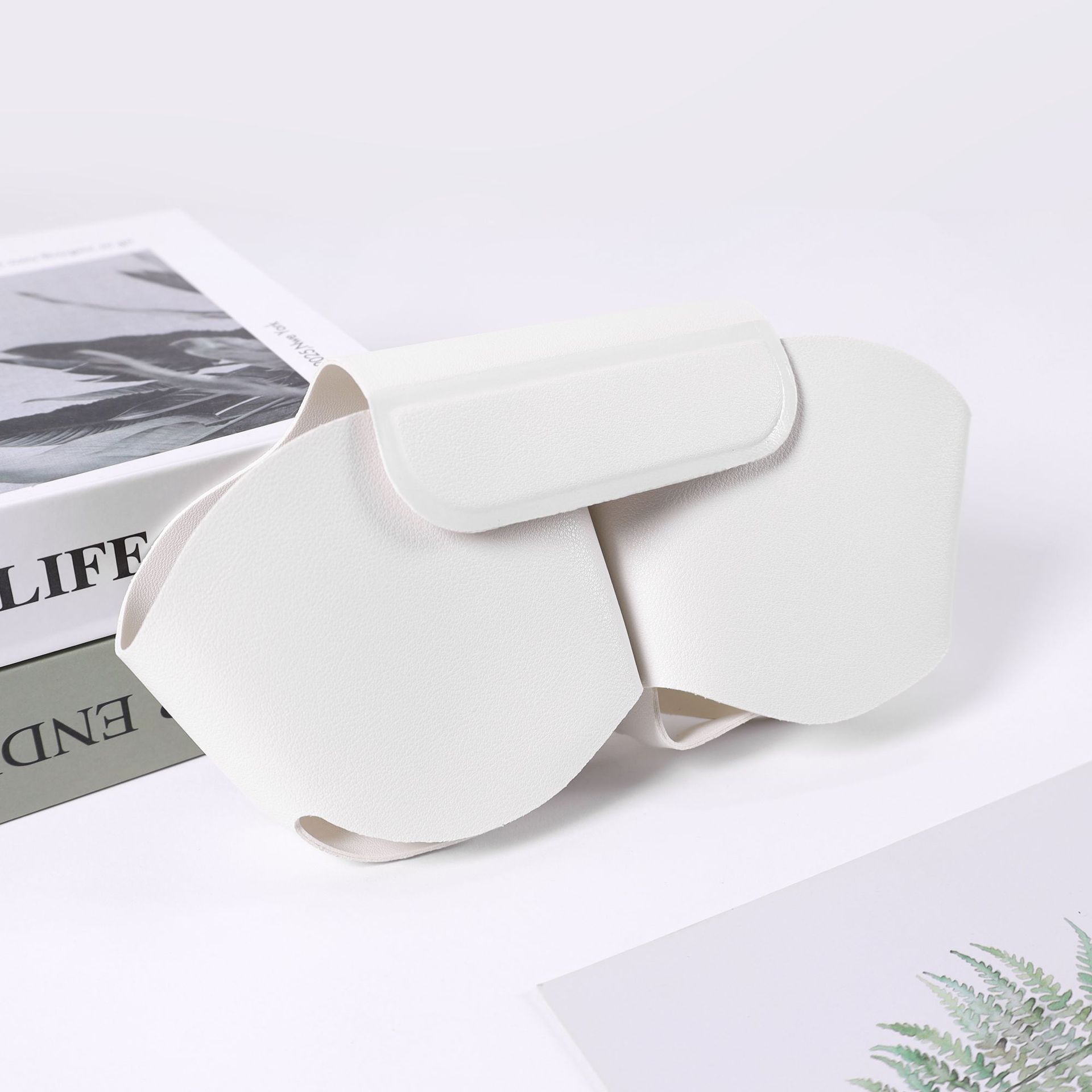 Suitable for P9 Pro max Bluetooth Headset Case, Over-Earphone Storage, Holster, Anti-Scratch and Drop Earphone. 