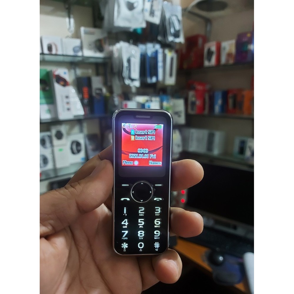 A1B Mini Card Phone With A-pple Logo Bluetooth Dialer Black. 