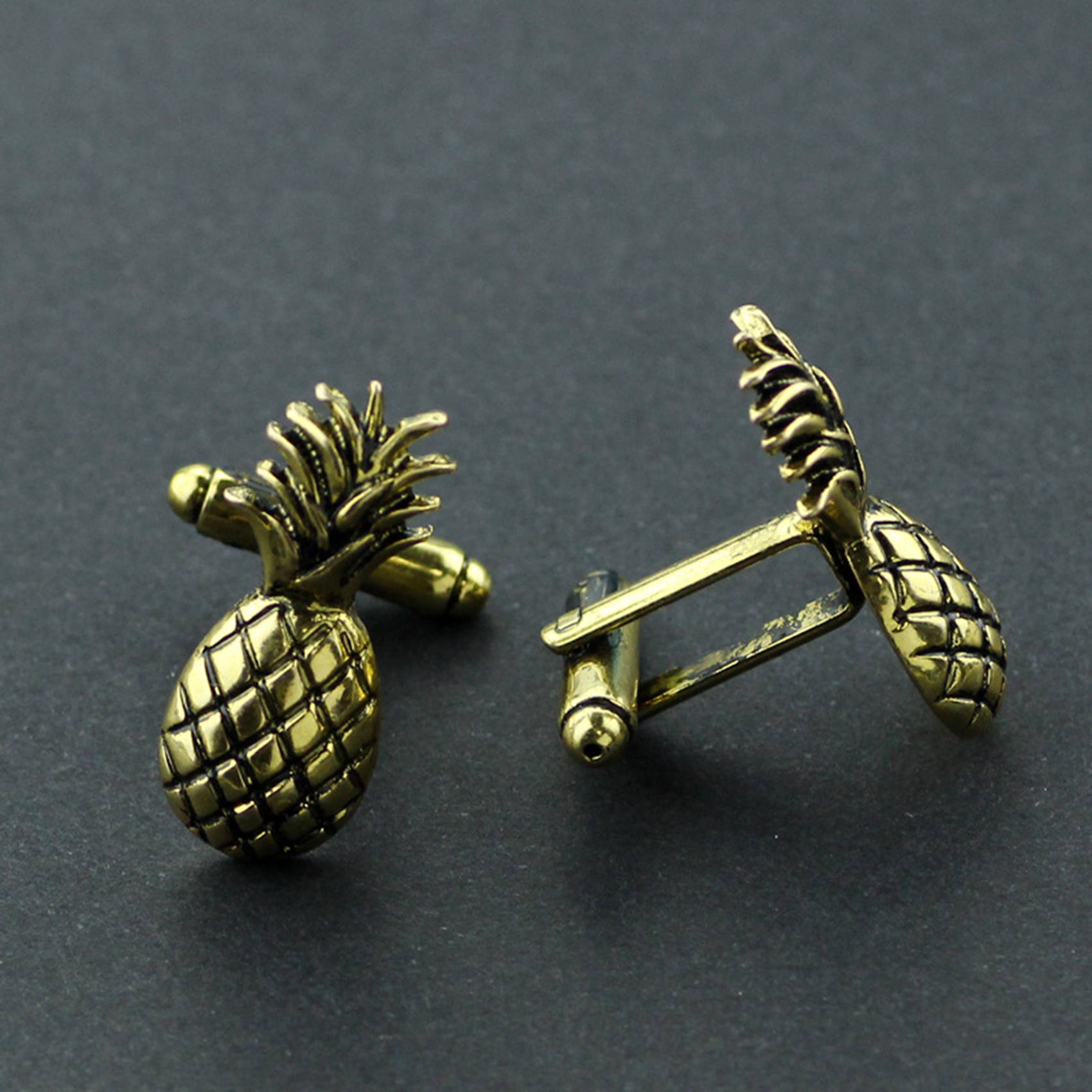Cufflinks and Studs Set for Shirts Business 2x Cufflinks and 6 Studs & 2x Fruit Cuff Links Golden. 