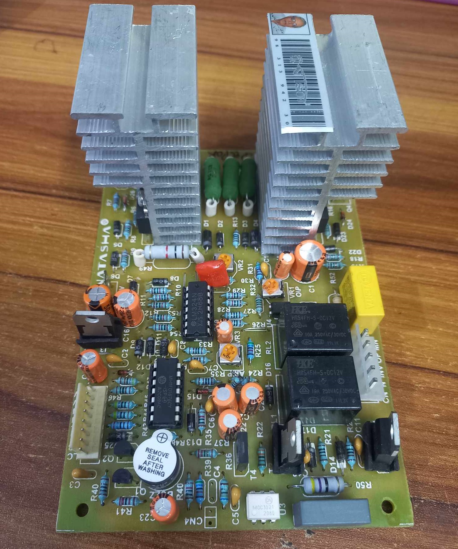 NTSH GOLD 400W Inverter Kit IPS Inverter Kit With MOSFET Technology 12V IPS Circuit Board INDIAN 12V Inverter DC 12V To AC 220V 400W Output For 400W Power Supply Adapters. 