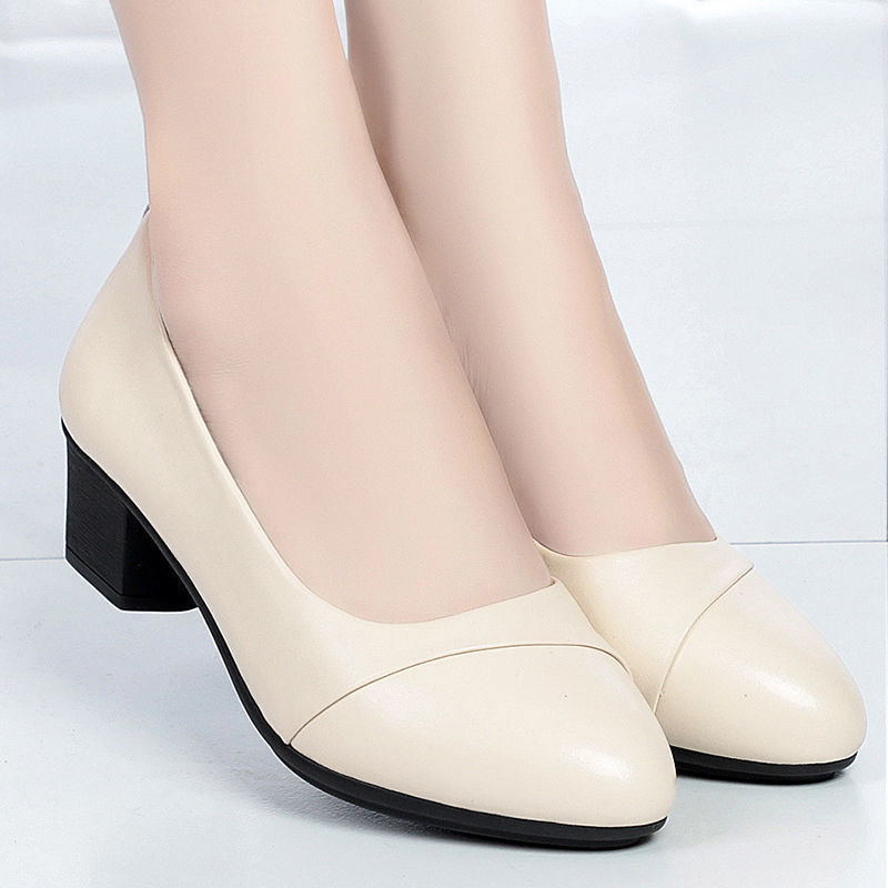 comfortable low heel work shoes