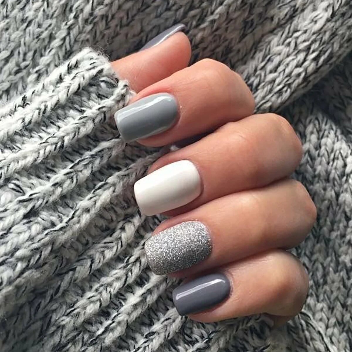 24Pcs/Set Khaki Gradient Wearable Nails Long Ballet Glossy Press on Acrylic Nails Artificial Full Coverage Stick on Nails. 