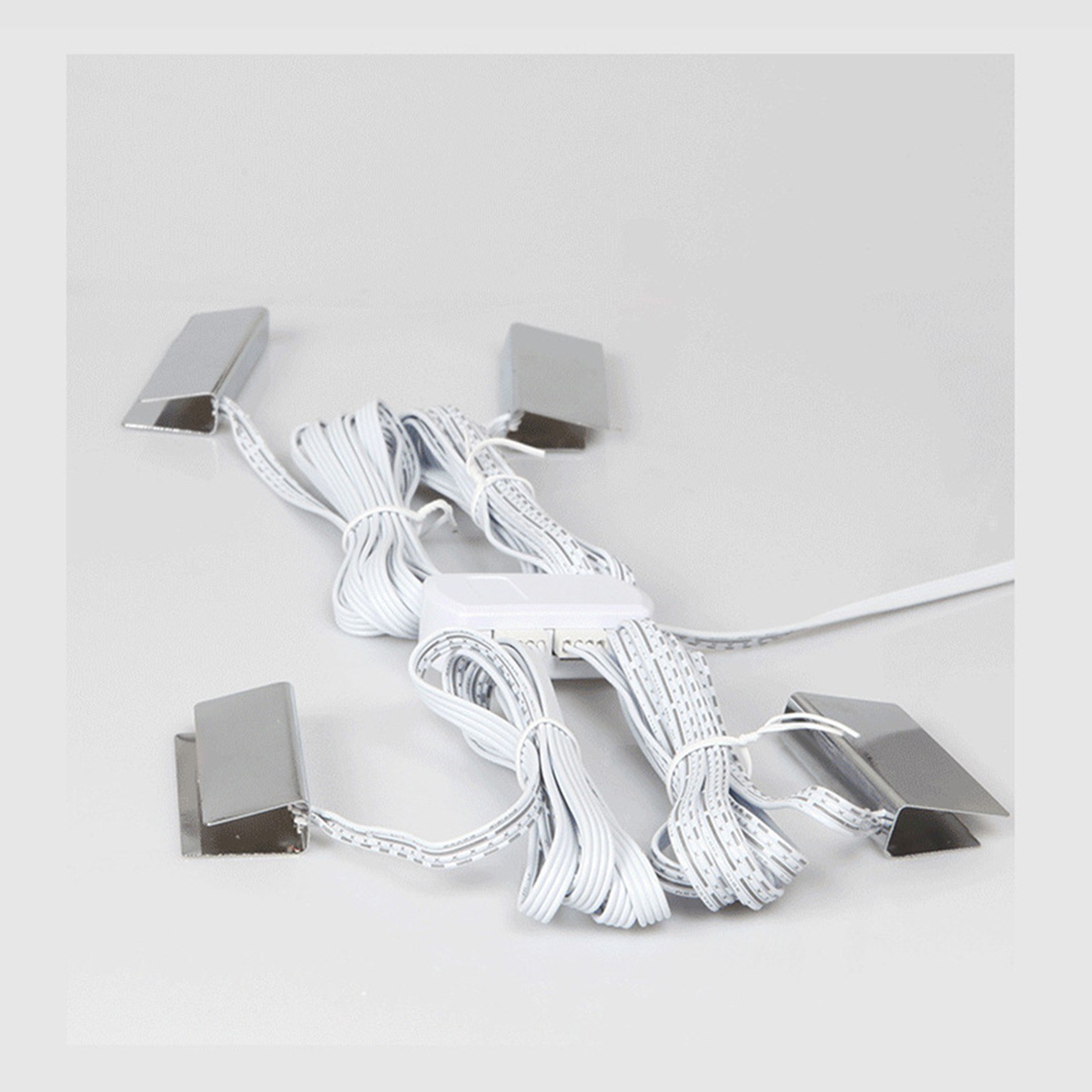 RGB LED Clip On Glass Shelf Lighting Under Cabinet Night Lights Kit for Glass Edge Shelf with Remote Control - eu-8pcs. 