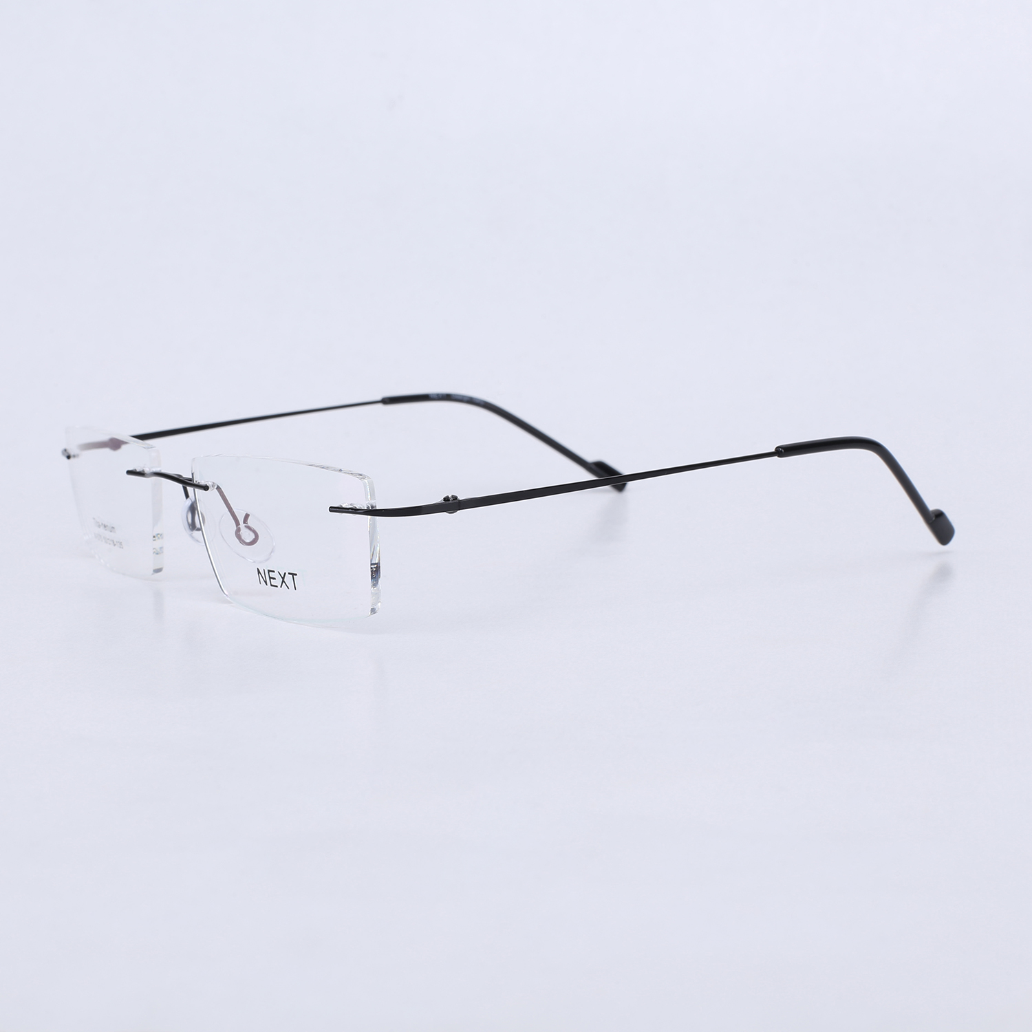 Lightweight premium rimless optical frame. 