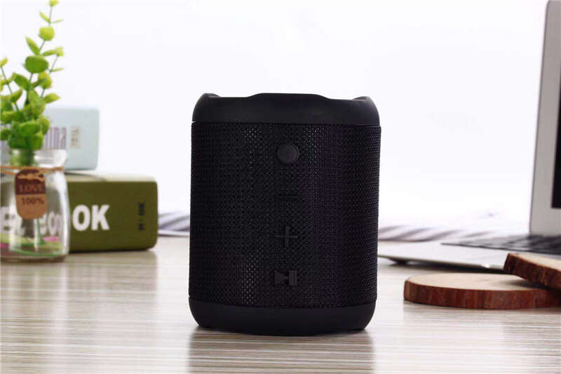 New mini portable computer wireless card insertion, USB flash drive, Bluetooth speaker, subwoofer, private model. 