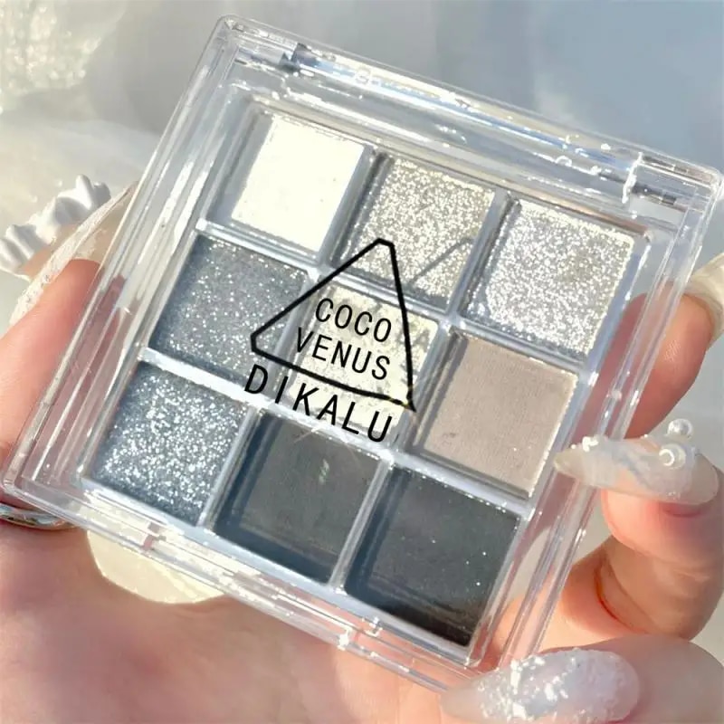 Vibrant And Unique Eye-catching Dark Punk Intense Smokey Look Edgy Intense Party-ready Eyeshadow Smoked Matte Smokey Eye Abandon Abandon