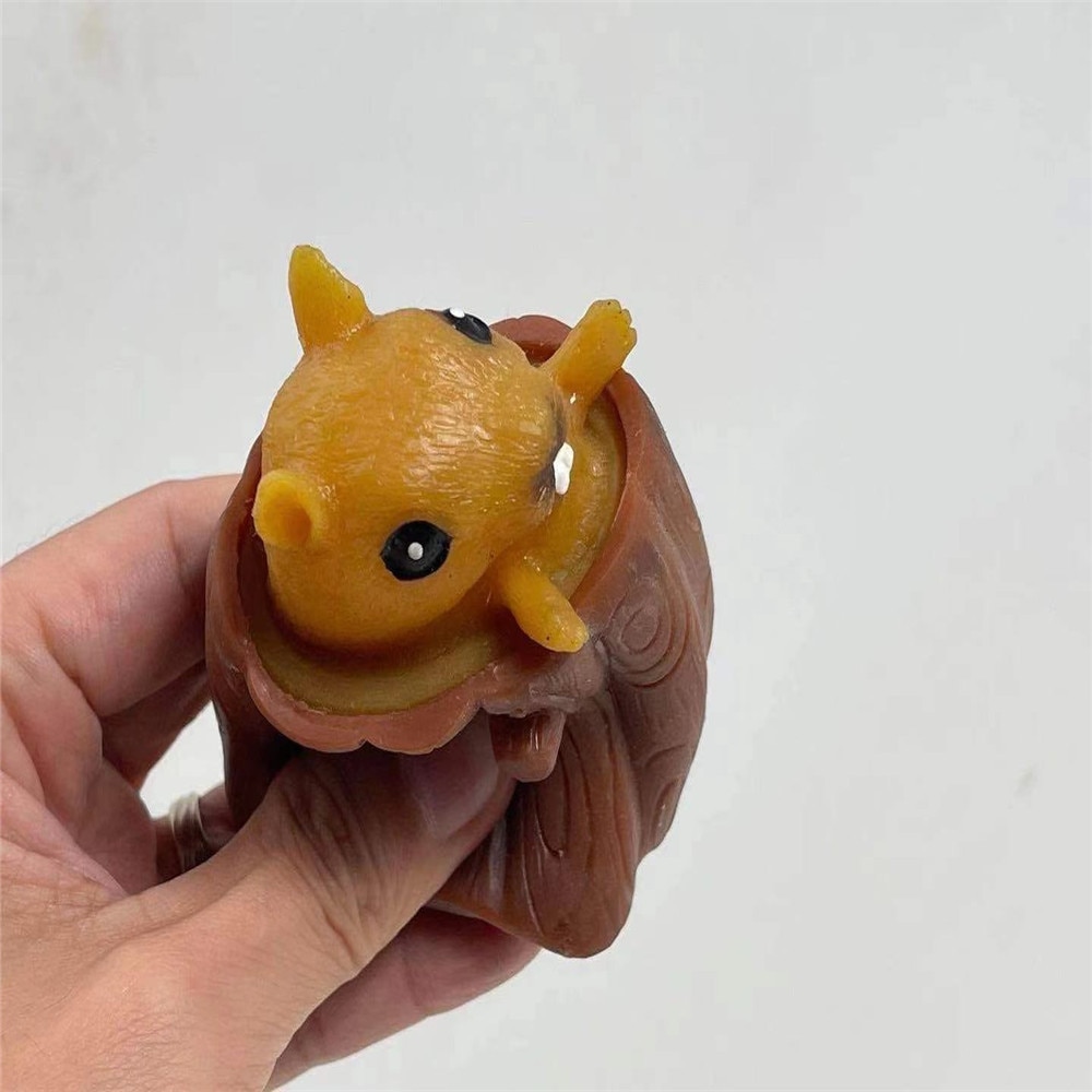 【VisioN Shop】Cute Animal Squirrel Squeeze Squirrel Squirrel Cup Decompression Toy Stump Rubber Stake Fidget Gift For. 