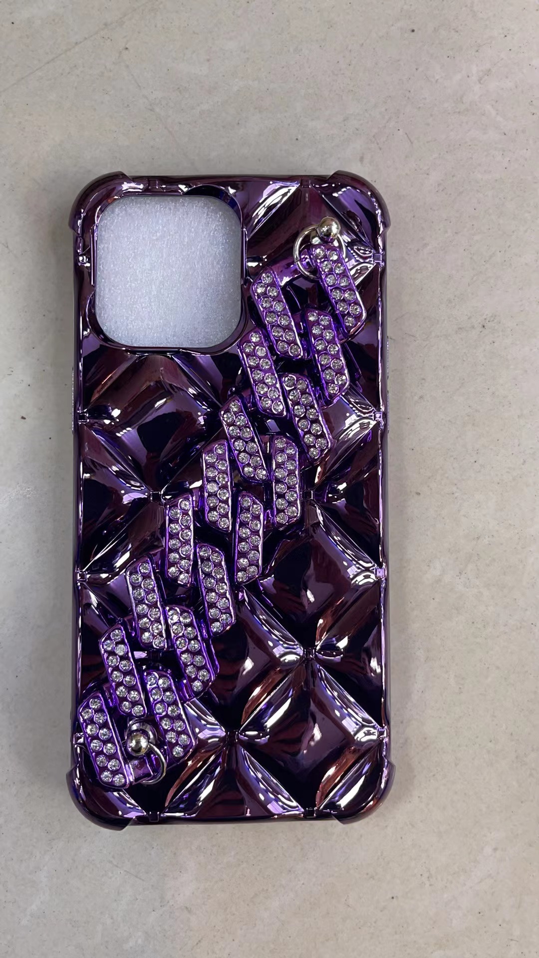 [autismaut] Suitable for Apple iPhone15pro Phone Case Luxury Rhinestone Bracelet 14 Classic style xr Upscale xsmax Tide 13. 