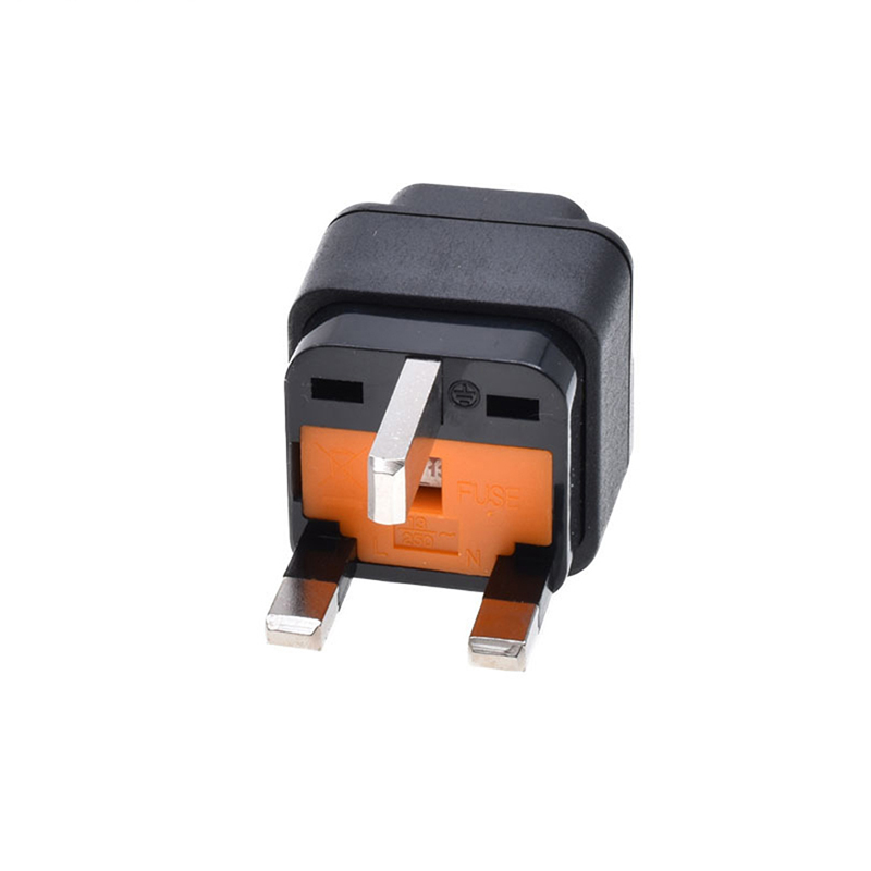 UK Travel Plug Adapter Type G Multi-type Conversion Outlet Socket To Britain Sin. 