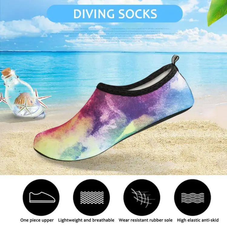 Kids hot sale beach socks