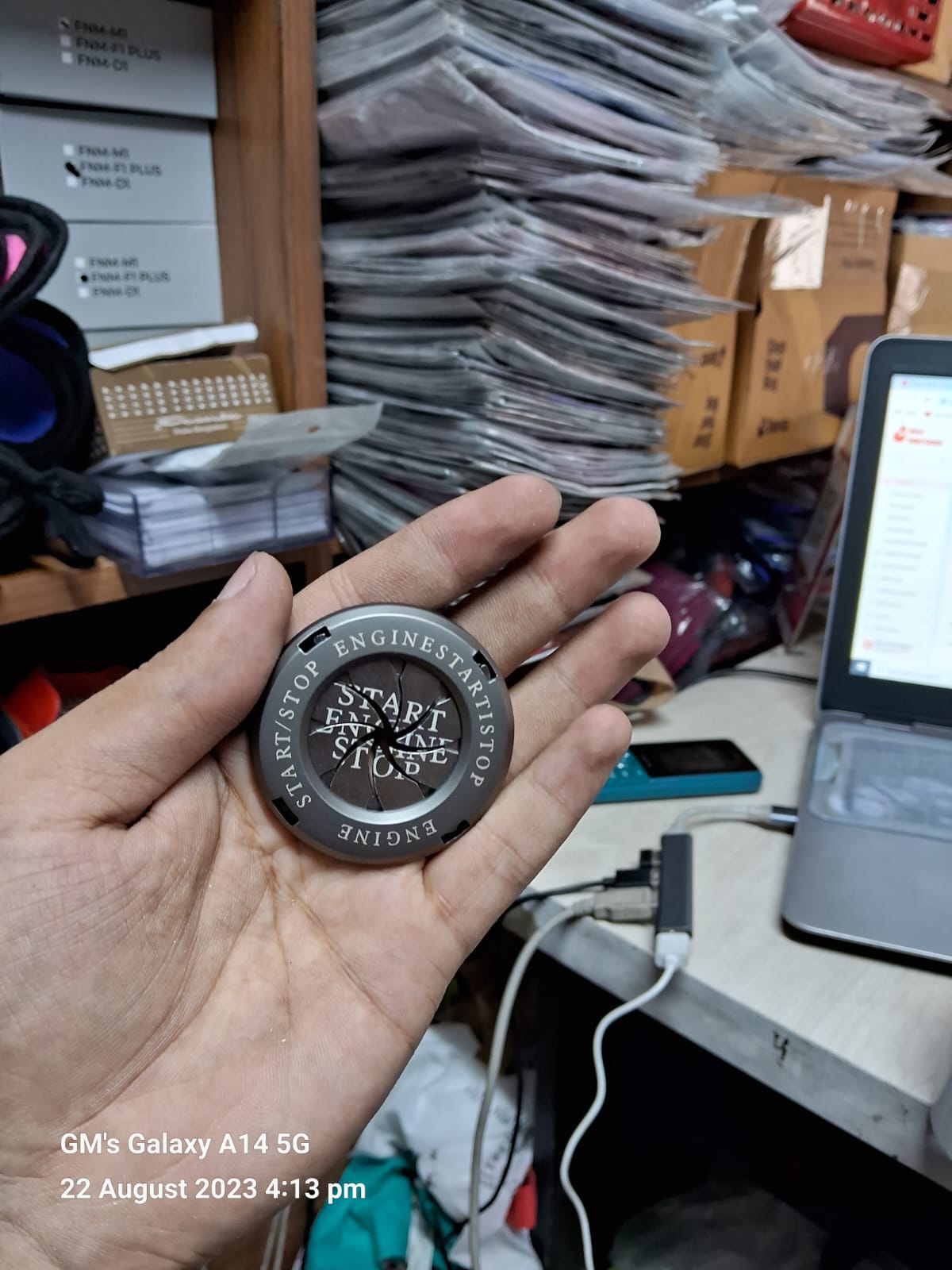 Push Start Button Cover, Engine Start Stop Button Cover Rotary, Ignition Protective Automatic Start Button Cover Accessories, Car Gift for Men. 