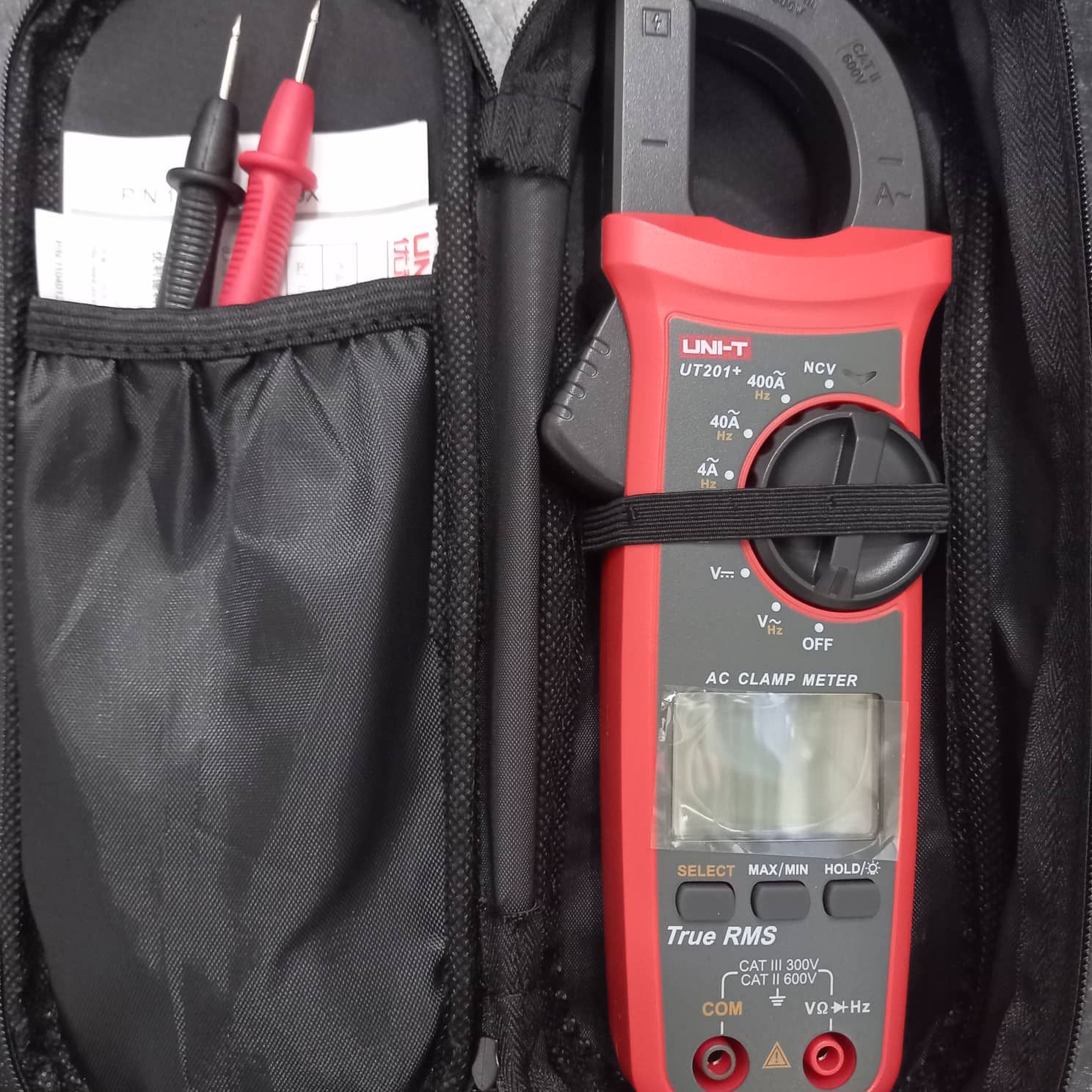 UNI-T UT201+ UT-201+DMM AC DC Digital Clamp Meter Auto Range Ture RMS Handheld Clamp Digital Multimeter Tester Volt Ohm Meter. 