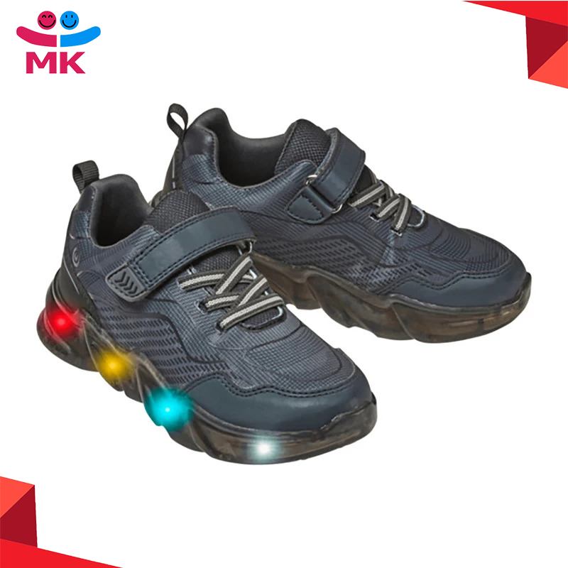 Kids Breathable Walking Light Up Shoes Boys Trendy Black Sneakers Comfortable Boys Lightweight Mesh Sport Running Shoes