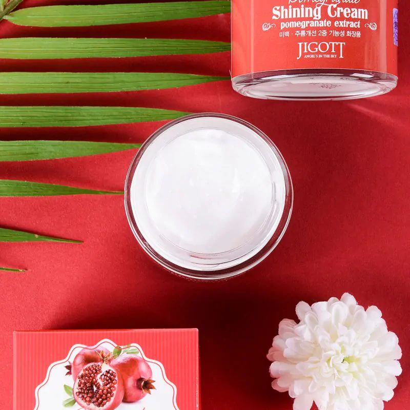 Jigott Pomegranate Shining Cream  (Korea) – 70ml. 