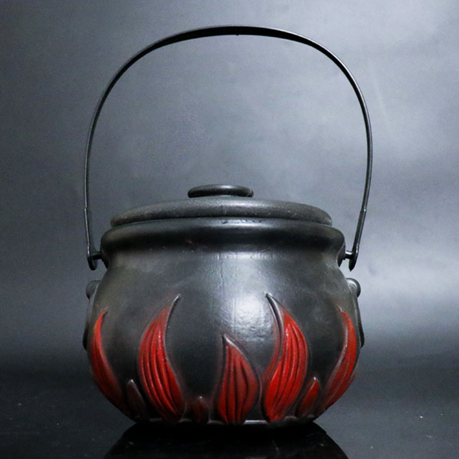 Witch Pot Novelty Wear-resistance Portable Halloween Witch Candy Holder for Festival. 
