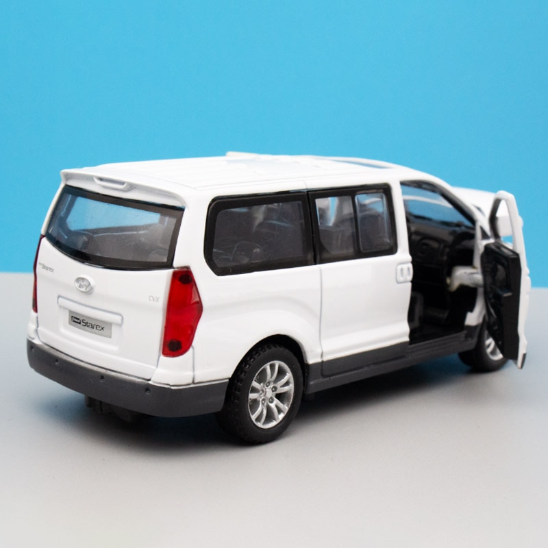 Hyundai H-1 Grand Starex échelle 1:32 – Voiture Miniature Diecast Neuve