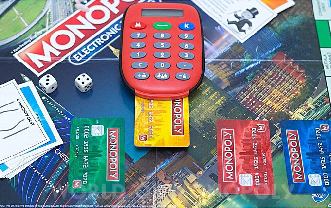 Monopoly Electronic Banking board game with four ATM card,latest monopoly for kids.4 different card with ATM machine. 