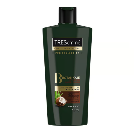 Tresemme Shampoo 700ml Botanique Nourish & Replenish With Coconut Oil & Aloe Vera Shampoo. 