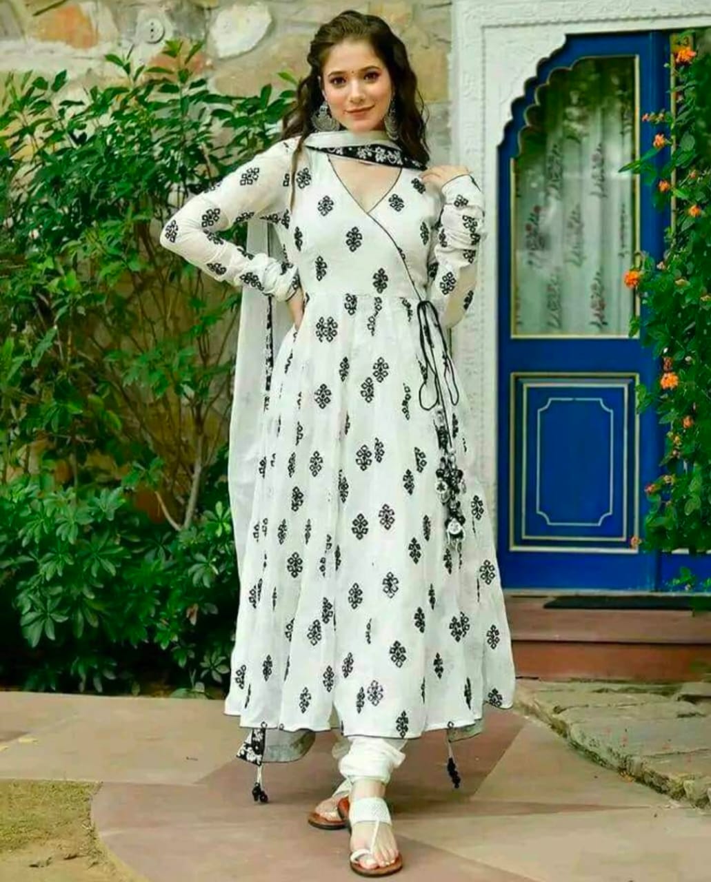 round dress design in bangladesh 68 Bangladesh women dress ideas